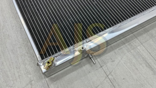 радиатор алюминиевый Nissan Skyline R32 40мм MT AJS фото 15
