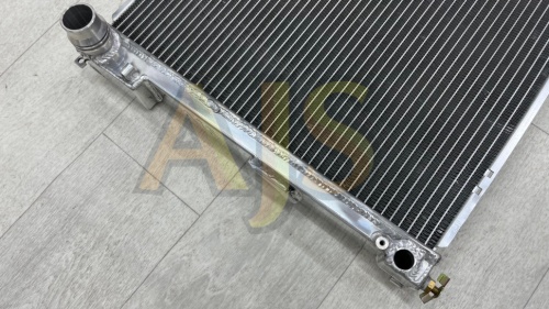 Радиатор алюминиевый BMW E46 40мм MT AJS фото 7