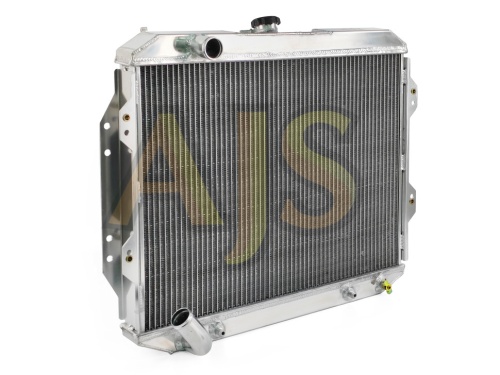 Радиатор алюминиевый MMC Pajero V43 6G72 40мм AT AJS фото 8